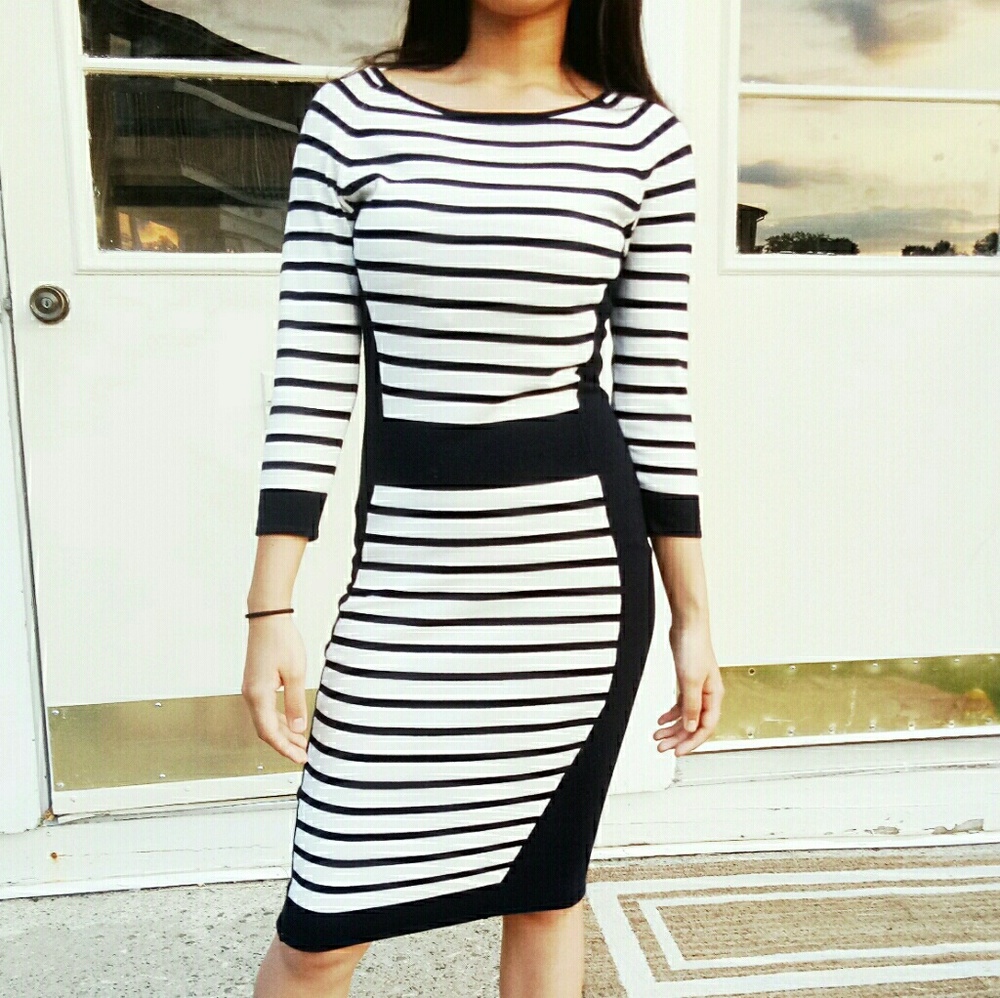 H&M 3/4 sleeves striped knit sweater dress S